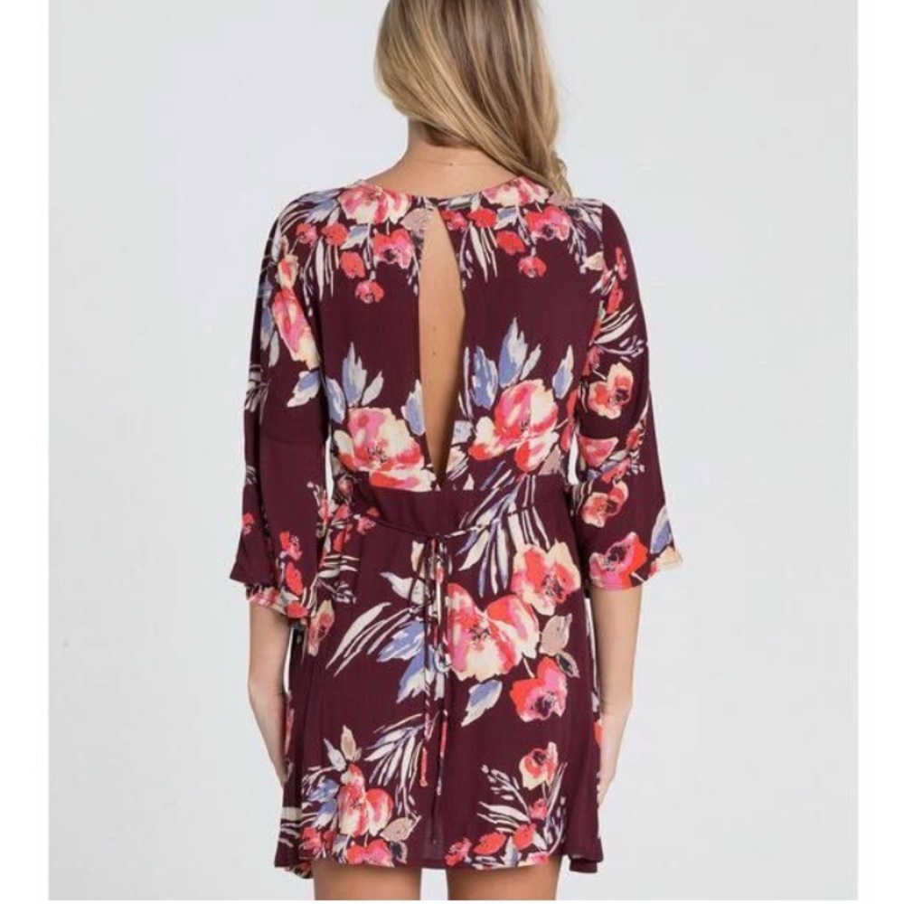 🔥🔥BILLABONG - DIVINE DRESS🔥🔥 - Picture 3 of 6
